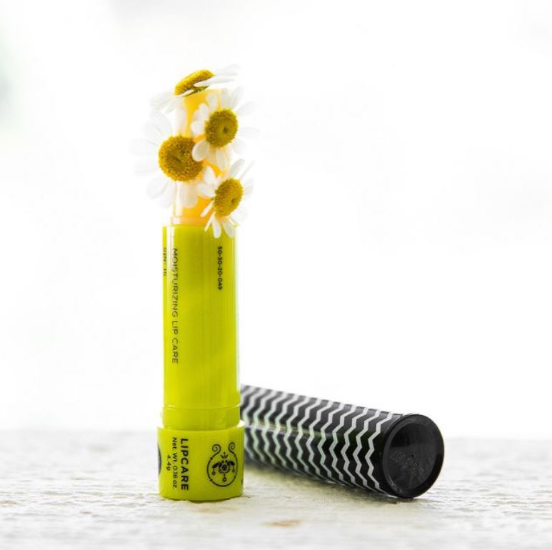 APIVITA LIP CARE SOIN DES LÈVRES À LA CAMOMILLE SPF15